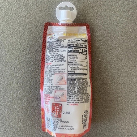 Lot of 3 Ryan's World Decorating Icing Tips plus 3 Frosting Yellow Blue Red - Picture 5 of 9